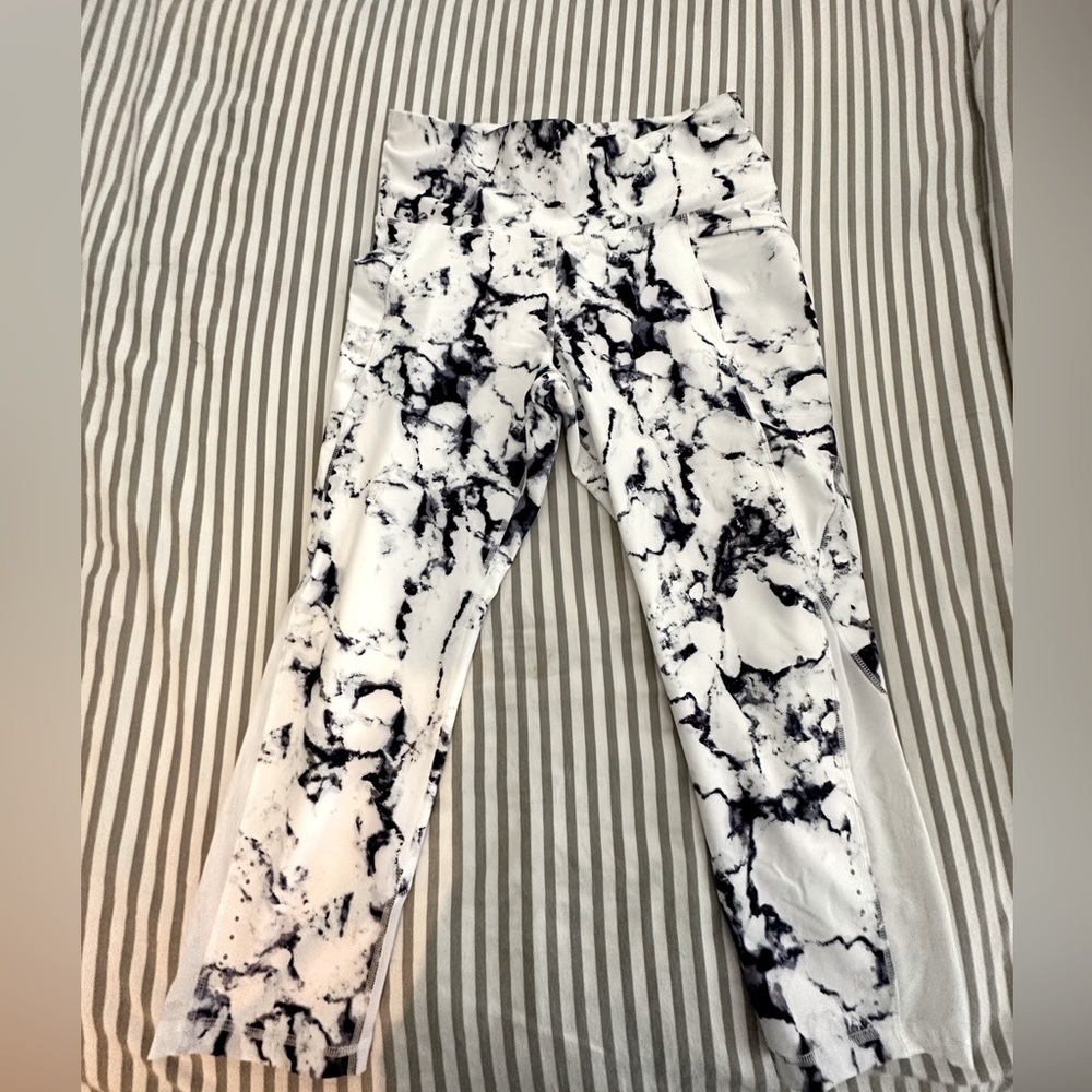 Old Navy Active Powersoft Leggings White and Blue